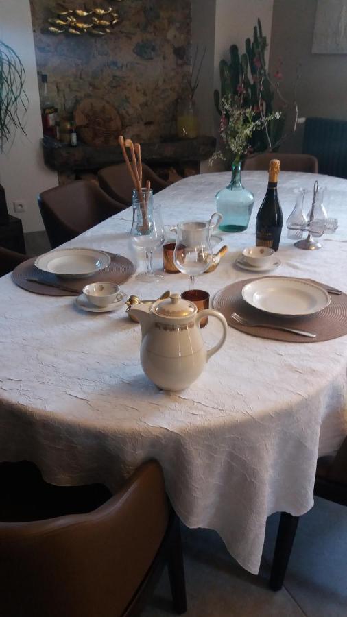 Bed and Breakfast Mas Elena Generargues Экстерьер фото