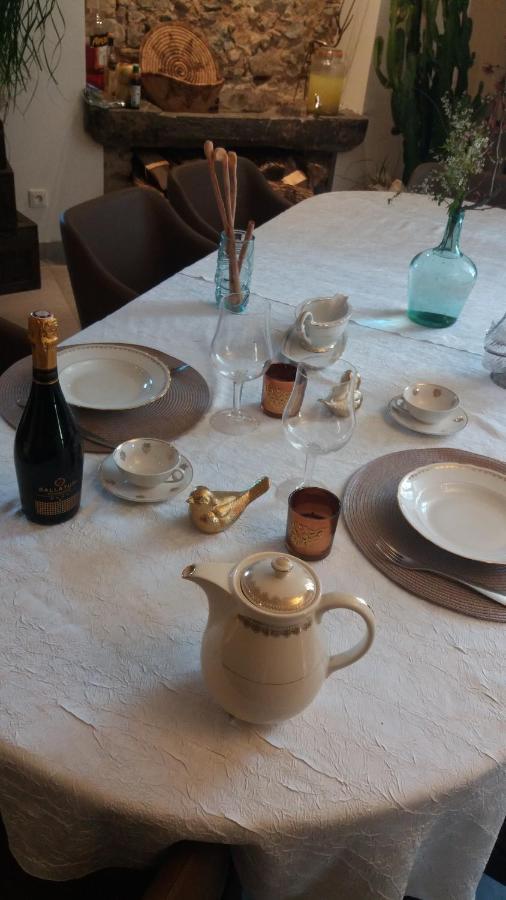 Bed and Breakfast Mas Elena Generargues Экстерьер фото