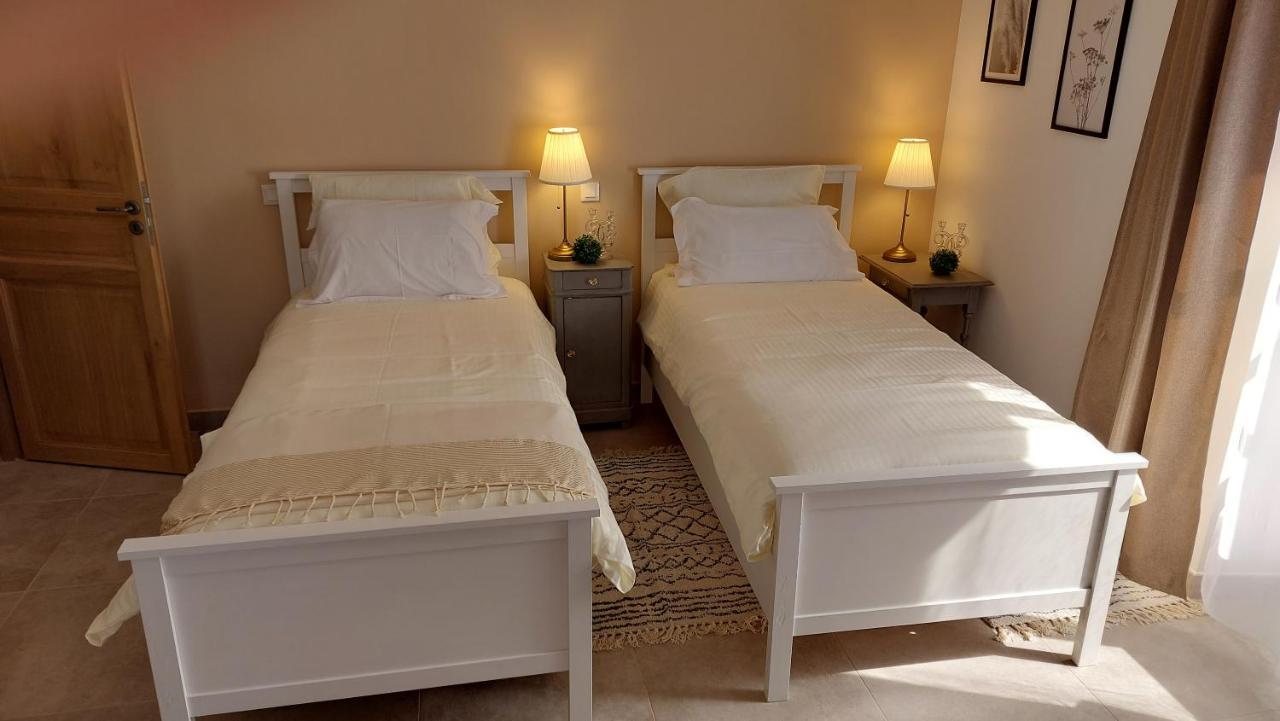 Bed and Breakfast Mas Elena Generargues Экстерьер фото
