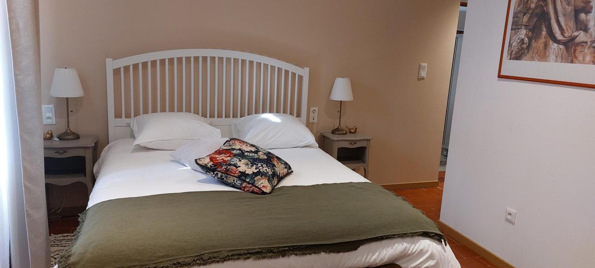 Bed and Breakfast Mas Elena Generargues Экстерьер фото